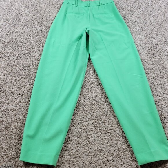 Express Stylist Pants Womens 4 Green Pleated Pant Trouser Tapered Career - Picture 6 of 7